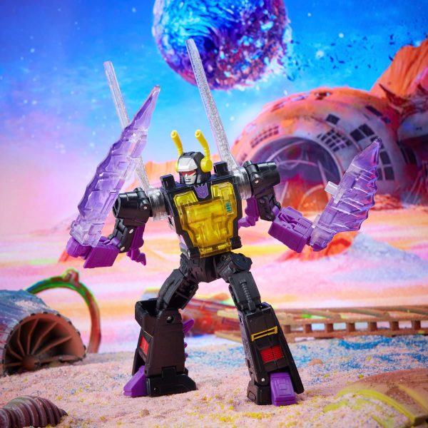 Transformers Generations Legacy Deluxe Kickback - Image 2